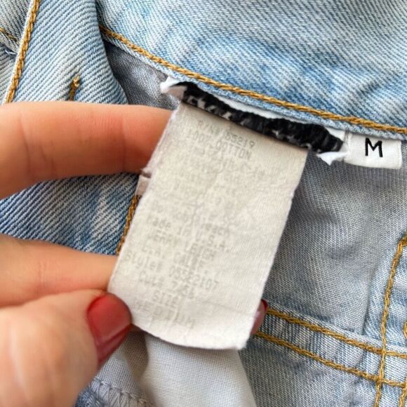 Vintage 1993 Jerry Leigh Looney Tunes Jean Shorts High Rise M - Picture 7 of 12